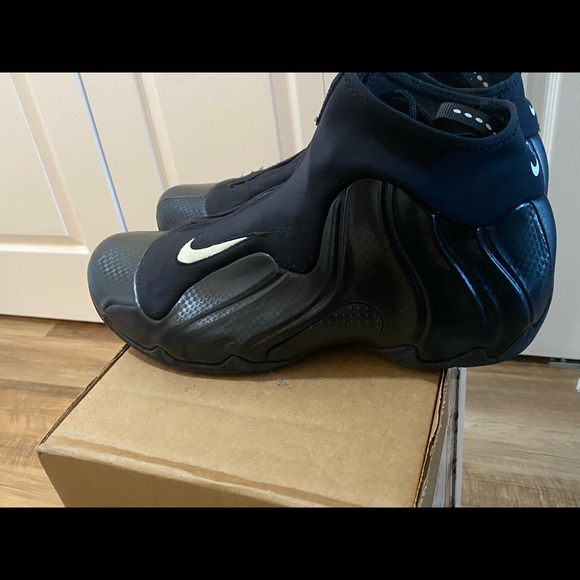 Nike Flight Posits - Picture 2 of 4